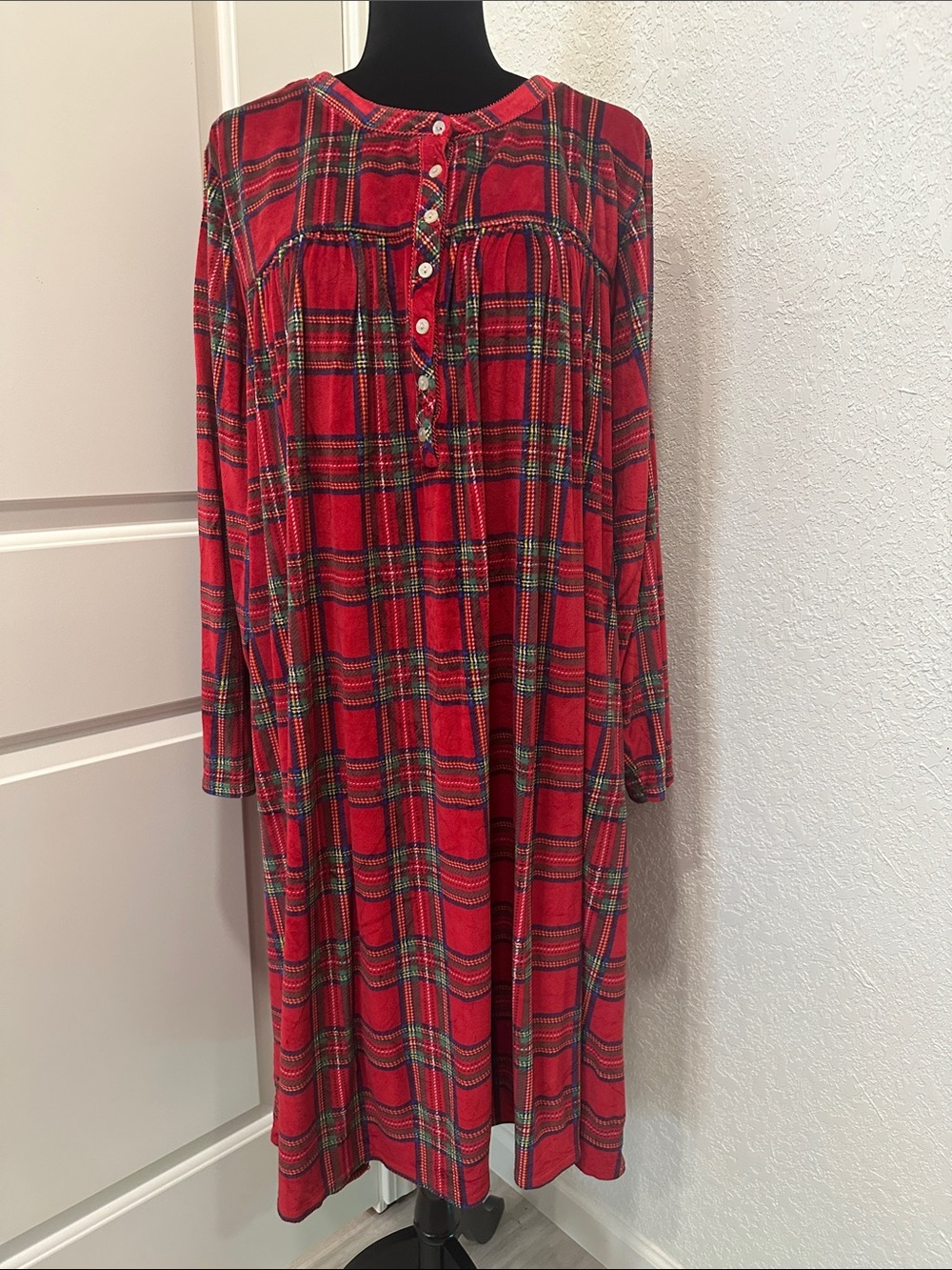 Aria Red Christmas Plaid Long Sleeve Nightgown